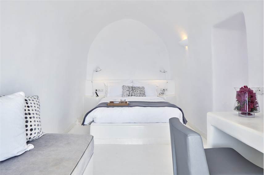  Cliff Side Suites