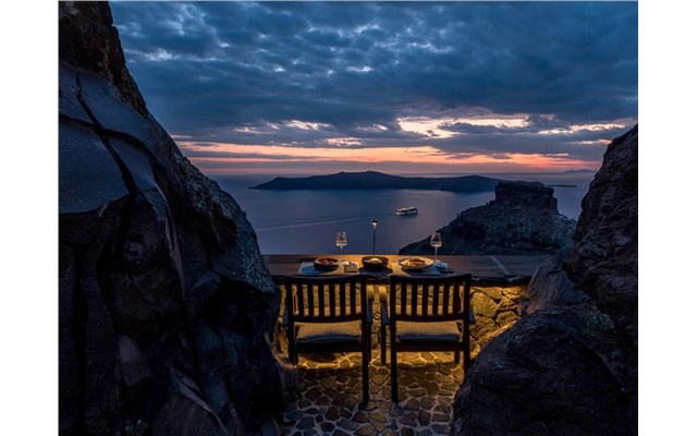  Honeymoon Petra Villas