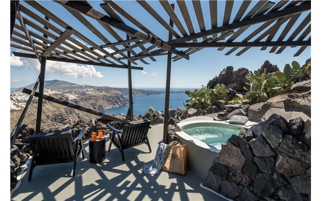  Honeymoon Petra Villas