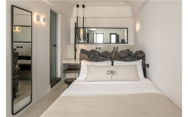  Honeymoon Petra Villas