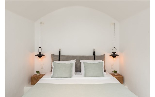  Honeymoon Petra Villas