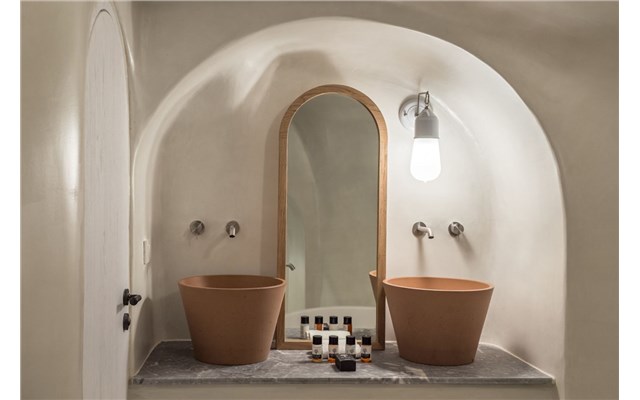  Honeymoon Petra Villas