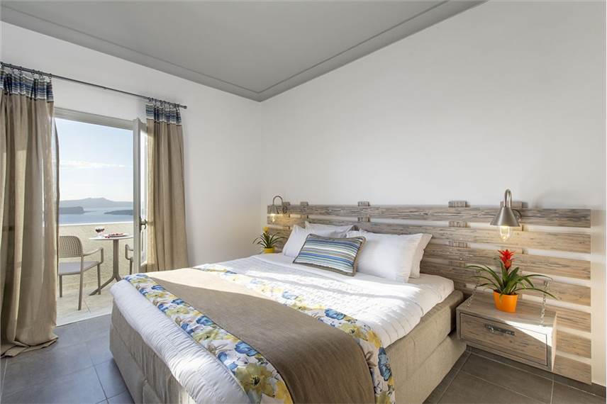  Caldrera's Dolphins Suites