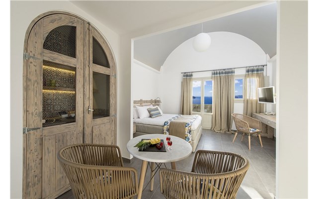  Caldrera's Dolphins Suites