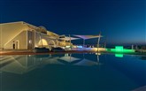  Caldrera's Dolphins Suites