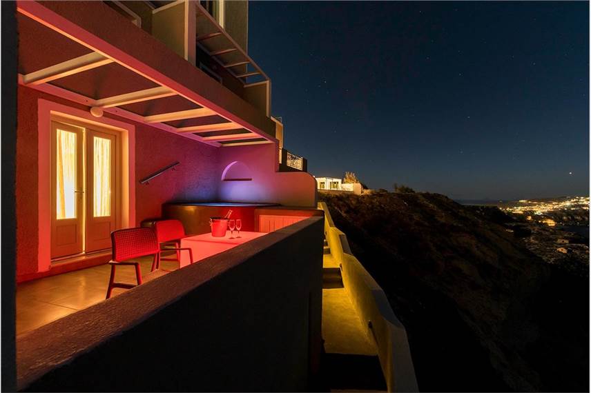  Caldrera's Dolphins Suites