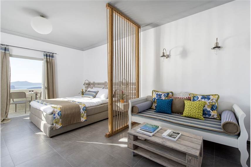 Calderas Dolphin Suites, Santorini, Greece - Caldrera's Dolphins Suites