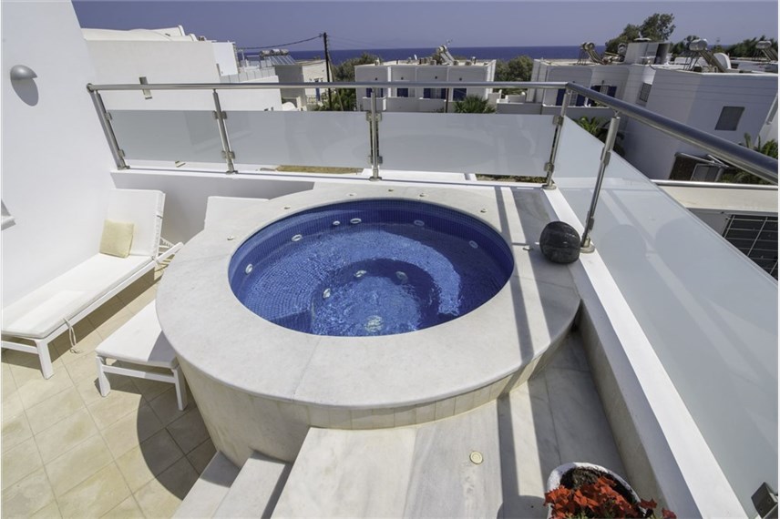  La Mer Deluxe Hotel Spa Resort and Conference center