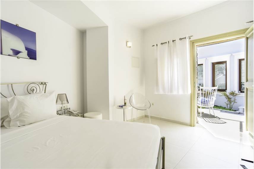  La Mer Deluxe Hotel Spa Resort and Conference center