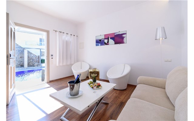  La Mer Deluxe Hotel Spa Resort and Conference center