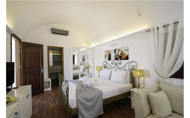  La Mer Deluxe Hotel Spa Resort and Conference center