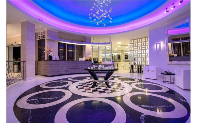  La Mer Deluxe Hotel Spa Resort and Conference center