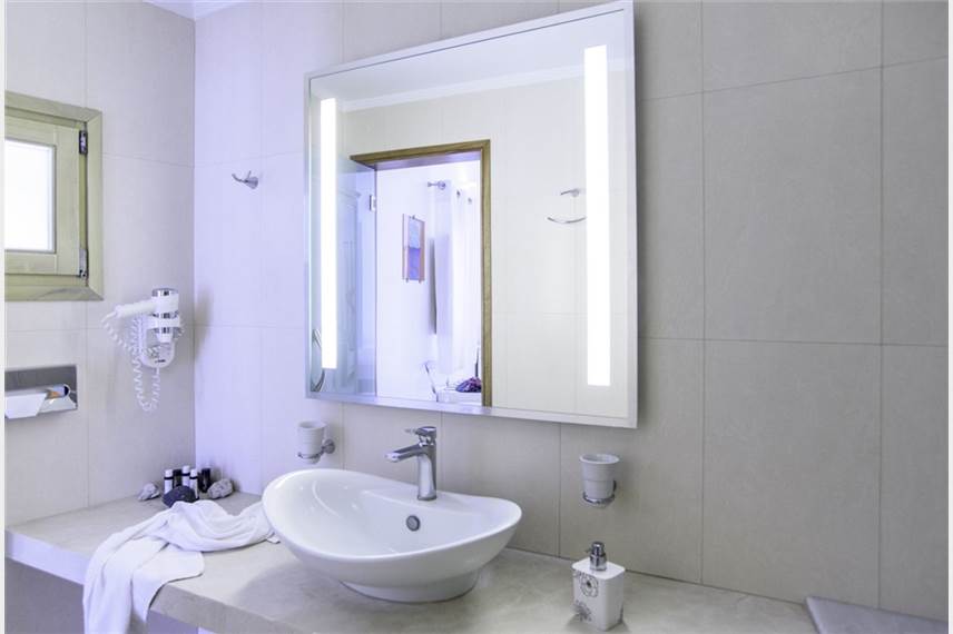 La Mer Hotel Spa Resort, Santorini, Greece - La Mer Deluxe Hotel Spa Resort and Conference center