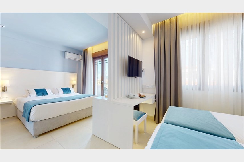  Acrotel Lily Ann Village