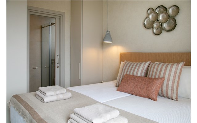  Lora Pearl Luxury Villa