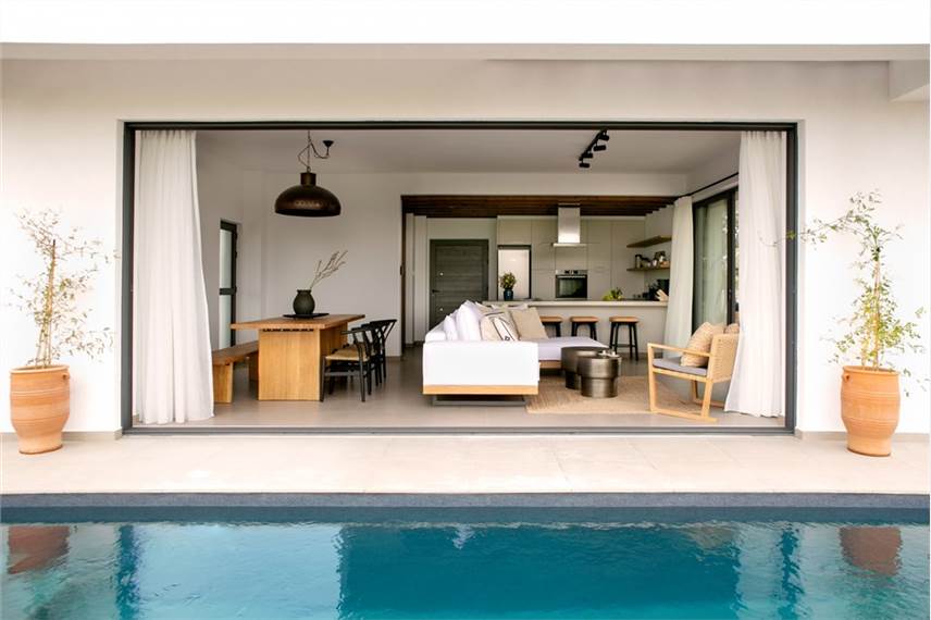  Lora Pearl Luxury Villa