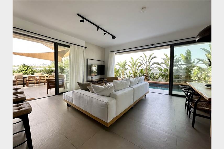 Lora Pearl Luxury Villa