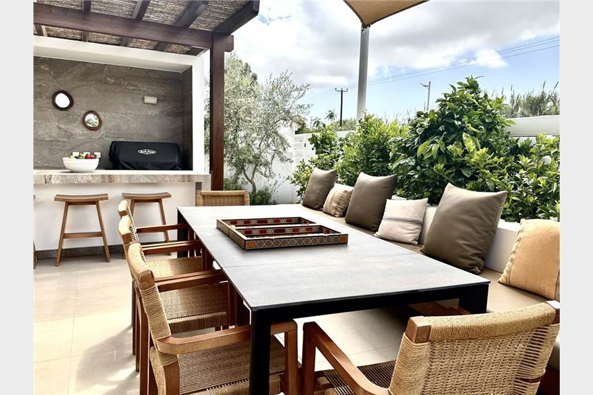  Lora Pearl Luxury Villa