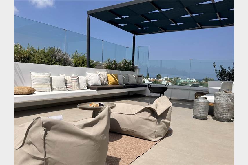  Lora Pearl Luxury Villa