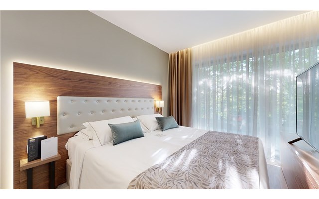  Acrotel Athena Pallas