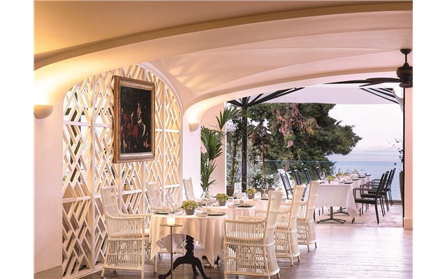  Grecotel Daphnila Bay