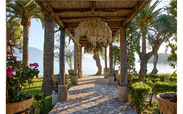  Grecotel Daphnila Bay