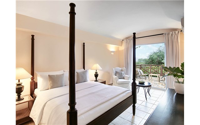  Grecotel Daphnila Bay