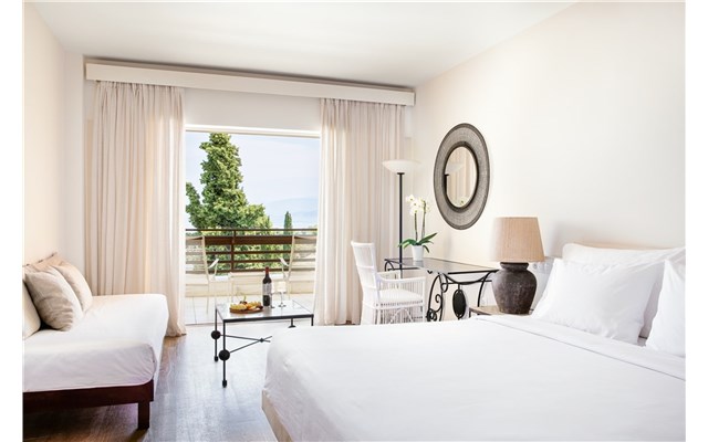  Grecotel Daphnila Bay