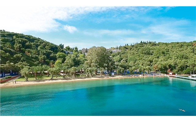  Grecotel Daphnila Bay