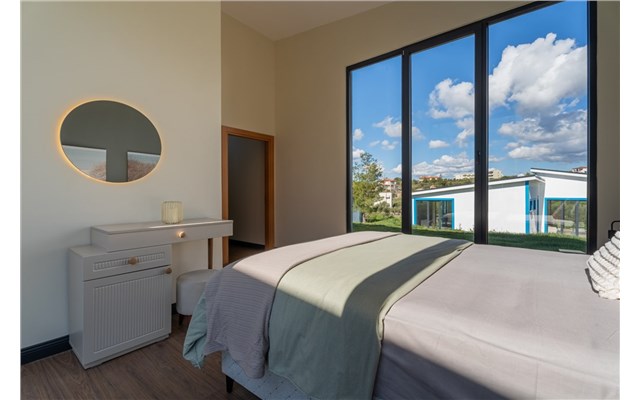  Lotus Villas and Suites