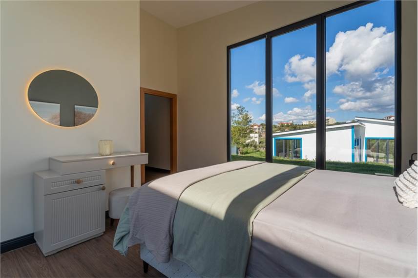  Lotus Villas and Suites