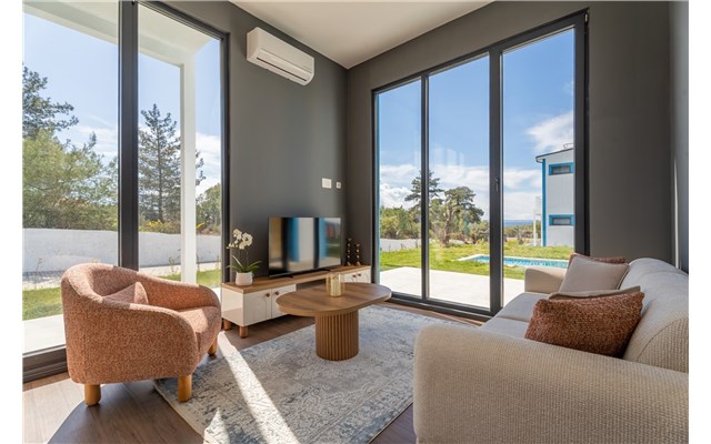  Lotus Villas and Suites