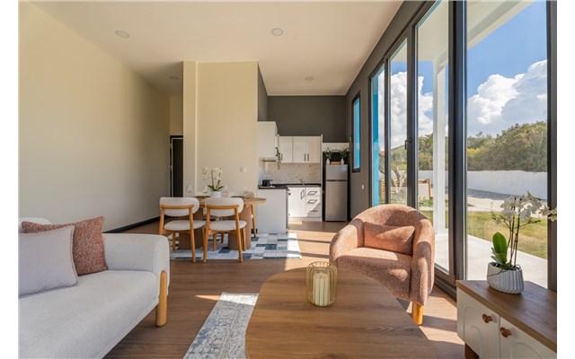  Lotus Villas and Suites