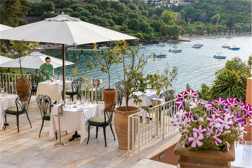 Řecko, Korfu, Dassia, Hotel Grecotel Eva Palace, Beach Grecotel Eva Palace