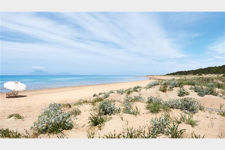  Mandola Rosa a Grecotel Resort to Live at Riviera Olympia