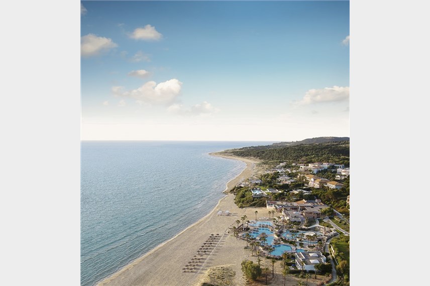 Grecotel Lux.Me Oasis, crystal clear waters - Grecotel Lux.Me Oasis at Riviera Olympia and Aqua Park