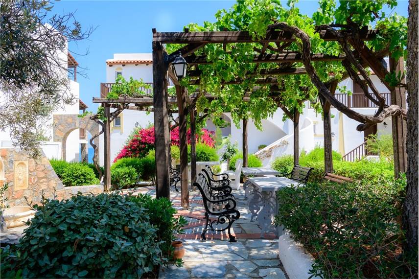  Alexander Beach Hotel and Village
