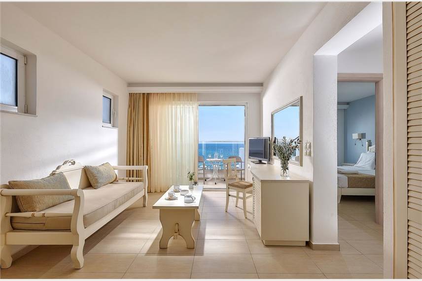  Alexander Beach Hotel and Village