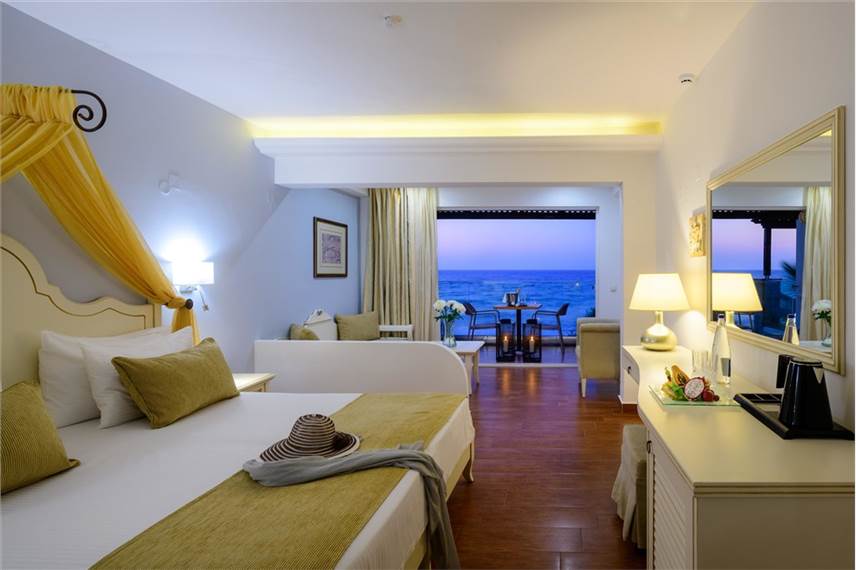  Alexander Beach Hotel and Village