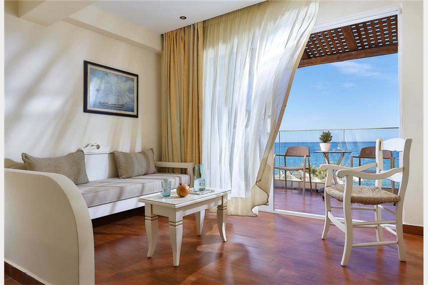  Alexander Beach Hotel and Village