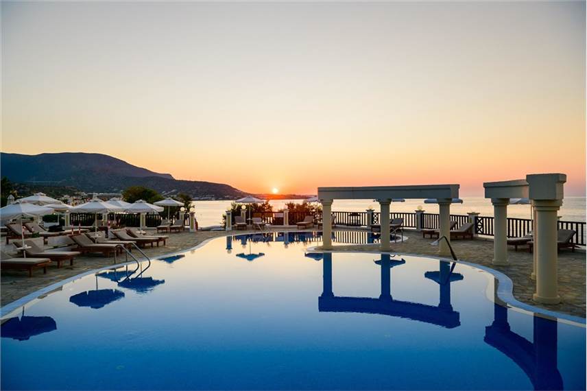  Alexander Beach Hotel and Village