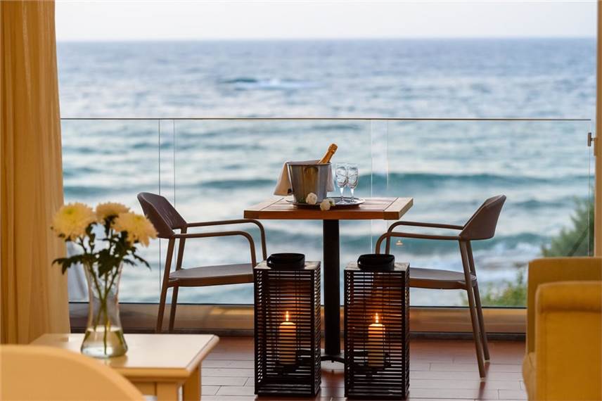  Alexander Beach Hotel and Village
