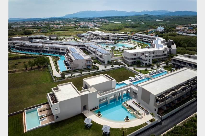  Euphoria Resort