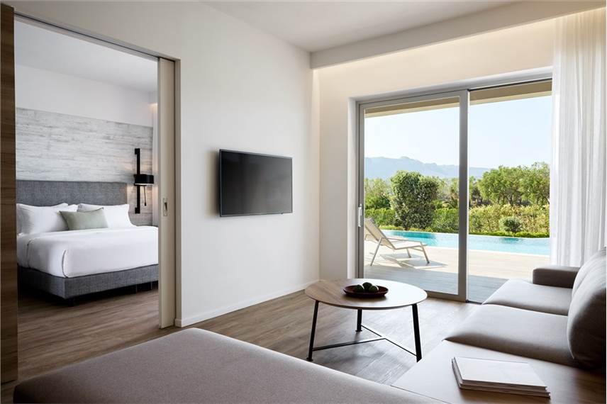  Euphoria Resort