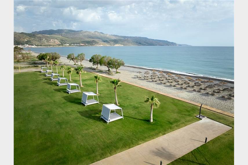 Euphoria Resort