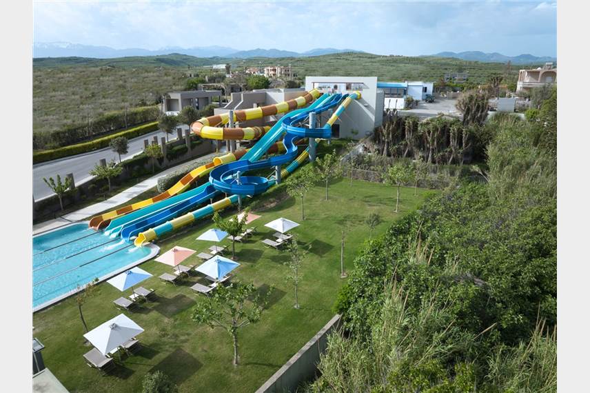  Euphoria Resort