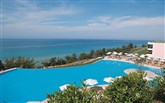 Řecko, Chalkidiki, Nea Moudania, Hotel Oceania Club, bazén Oceania Club