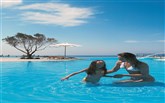 Řecko, Chalkidiki, Nea Moudania, Hotel Oceania Club, bazén Oceania Club