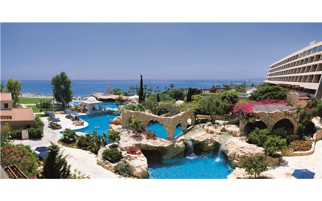 Le Meridien Limassol Spa and Resort Kypr, Limassol, Hotel Le Meridien Limassol Beach