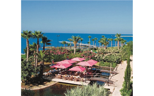 Le Meridien Limassol Spa and Resort Kypr, Limassol, Hotel Le Meridien Limassol Beach